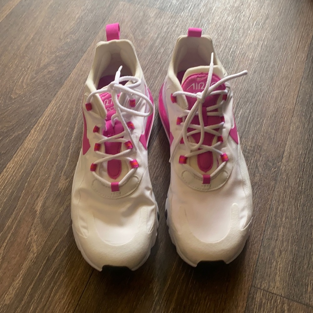 Air70 React - image 1